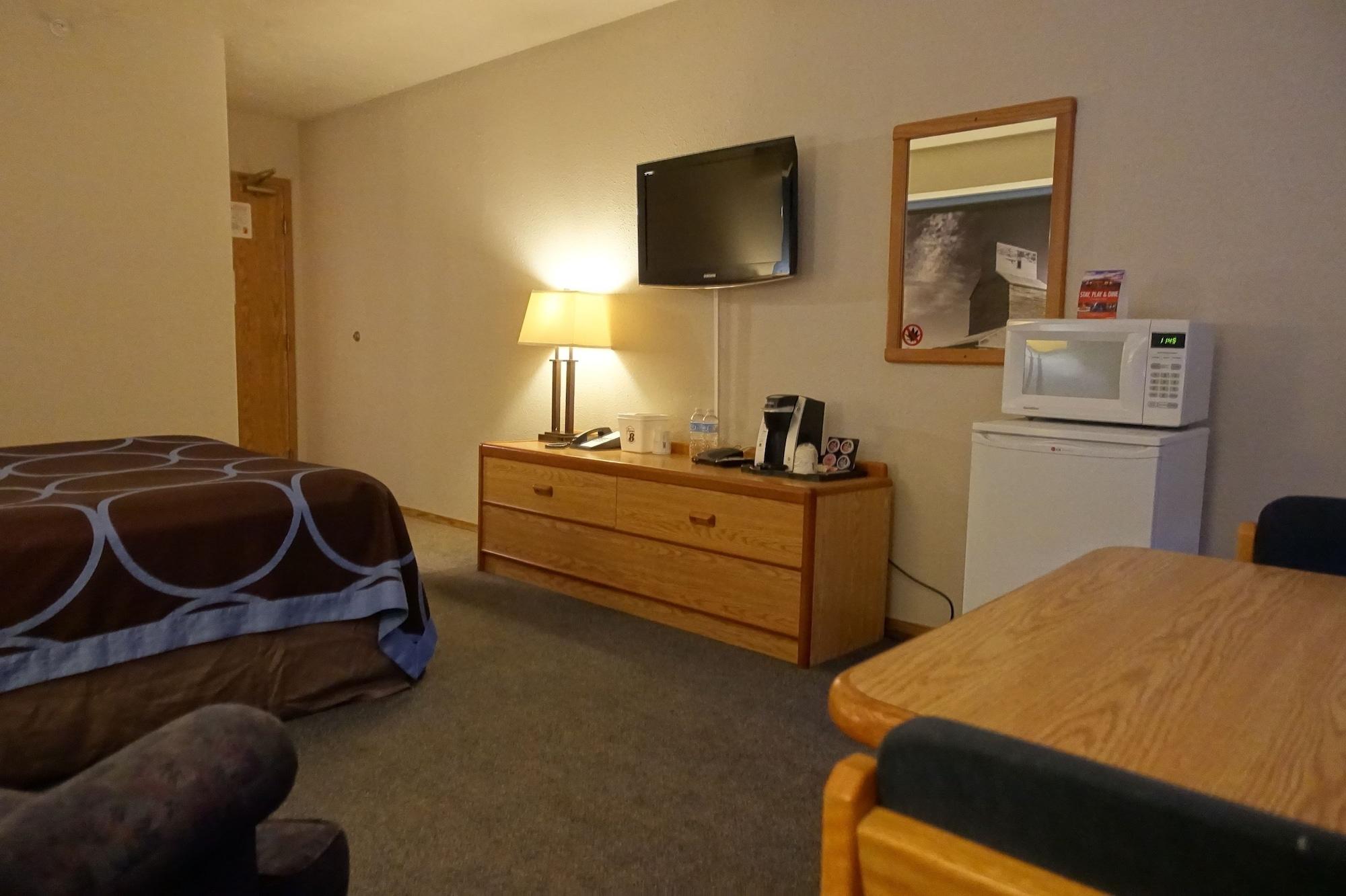 Hotel Super 8 By Wyndham Swift Current Zewnętrze zdjęcie